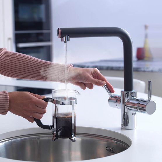 ISE 3N1 L SHAPE STEAMING HOT & COLD WATER TAP - KA Distribution