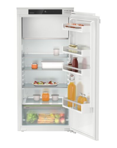 LIEBHERR BUILT-IN FRIDGE WITH ICEBOX & EASYFRESH
