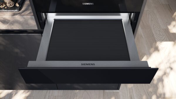 SIEMENS iQ700 BUILT-IN ACCESSORY DRAWER - Black - Image 2