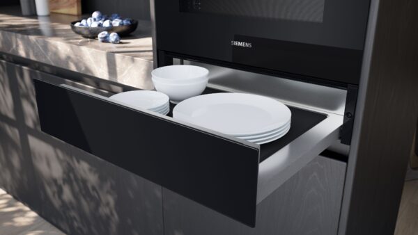 SIEMENS iQ700 BUILT-IN ACCESSORY DRAWER - Black - Image 4