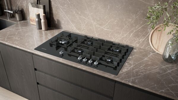 SIEMENS iQ500 90cm GAS HOB - Black Tempered Glass - Image 4