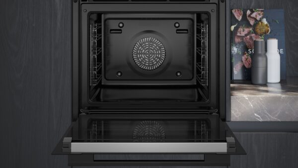 SIEMENS iQ700 BUILT-IN OVEN - Black - Image 2