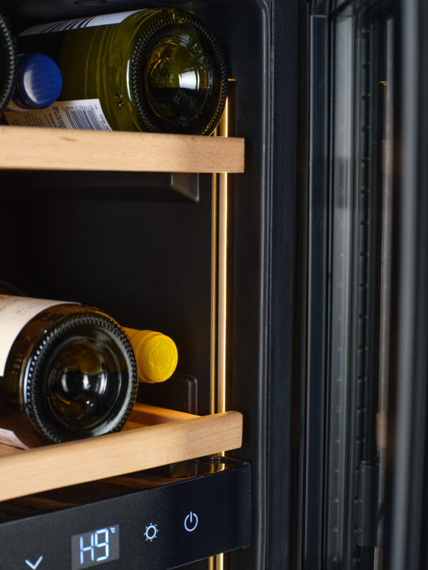 KA-W18S-SSH 30cm Single Zone Wine Cabinet - S/S - Image 6