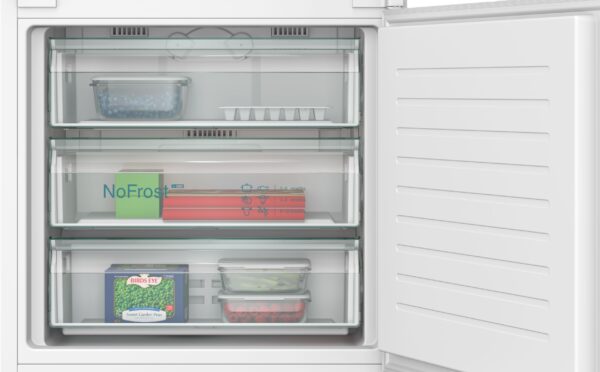 SIEMENS iQ100 BUILT-IN FRIDGE FREEZER - Image 5