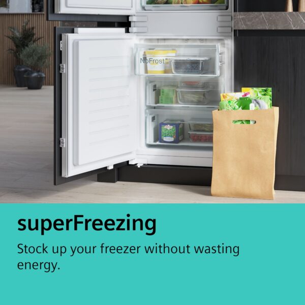SIEMENS iQ700 MULTI DOOR FRIDGE FREEZER - Black - Image 10