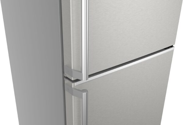 SIEMENS iQ500 FREESTANDING FRIDGE FREEZER - Image 6