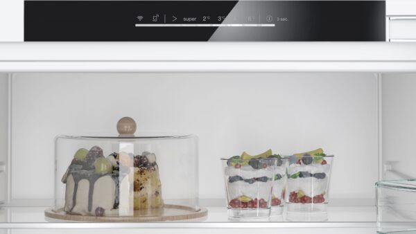 SIEMENS iQ300 BUILT-IN LARDER FRIDGE - Image 2