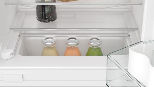 SIEMENS iQ300 BUILT-UNDER FRIDGE WITH ICEBOX - Image 4