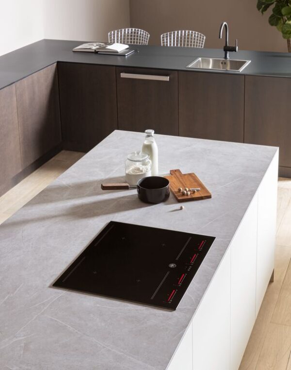 BERTAZZONI Modern Series - 60cm Induction Hob - Black Glass - Image 3