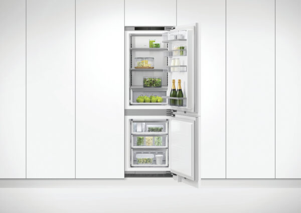 F&P SERIES 9, BUILT-IN FRIDGE FREEZER RH - Ice & Water - Image 8