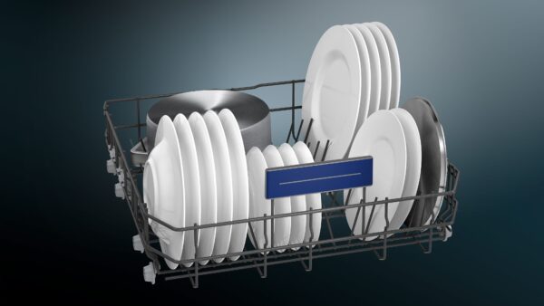 SIEMENS iQ300 60cm BUILT-IN DISHWASHER - Image 8