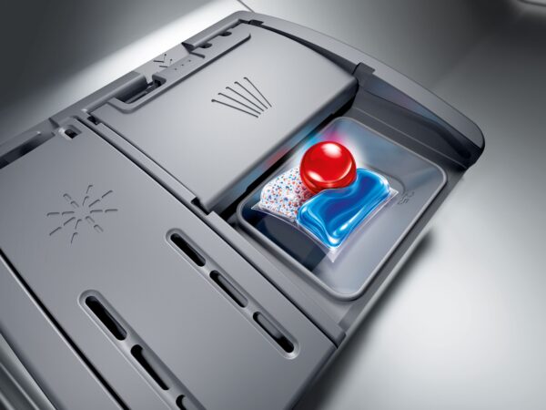 SIEMENS iQ300 60cm BUILT-IN DISHWASHER - Image 9